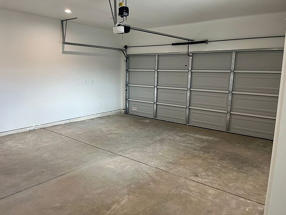 3rd image of 1238 Old Alturas Rd
