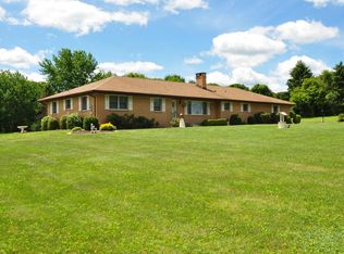 290 Beltzville Dr, Kunkletown, PA 18058