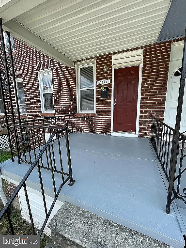 3 bed, 1116 sqft, $1,500 — Photo 1