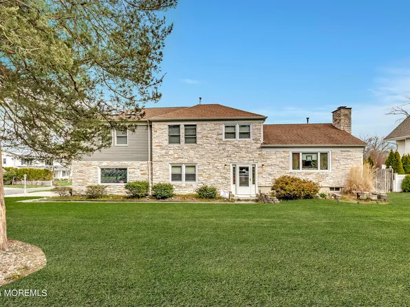 1612 Holly Boulevard, Manasquan, NJ 08736