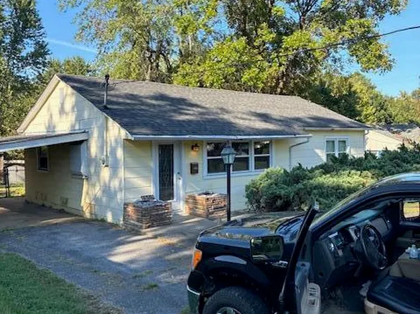 1353 W Broadway, Mayfield, KY 42066