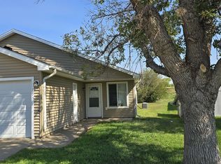 735 Faith Dr, Salina, KS 67401