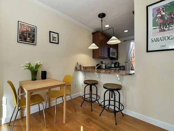 5th image of 6 Grove St #3