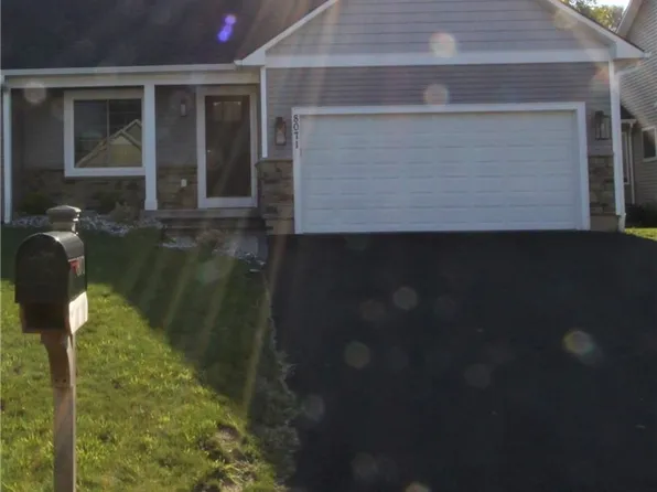 8071 Forest Ridge Ln, Baldwinsville, NY 13027