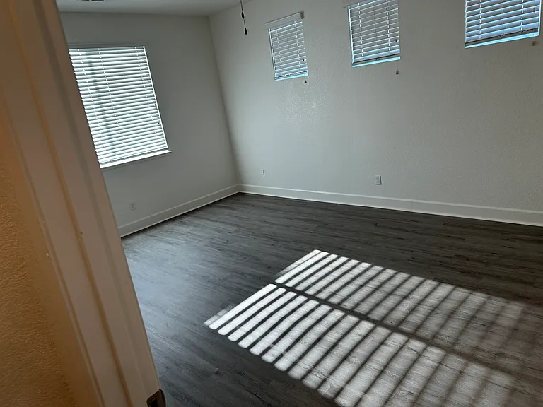 1534 Ranger St #1 — Photo 8