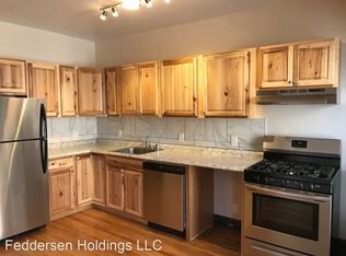 306 Oak Grove St #34, Minneapolis, MN 55403