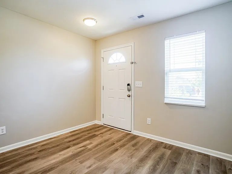 7500 Willow Leaf Dr — Photo 5