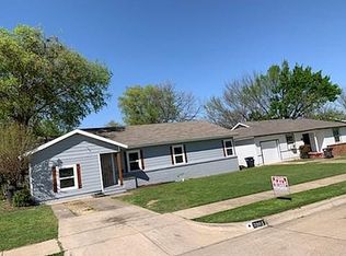 3901 Killian St, Fort Worth, TX 76119