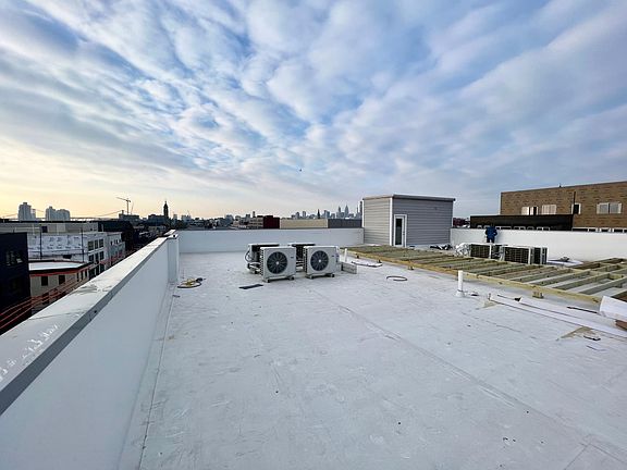 2nd image of 1712 N 2nd St #202A