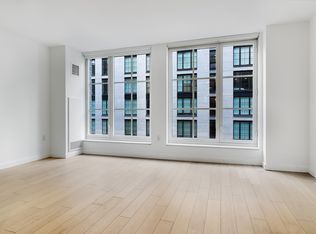 535 W 43rd St UNIT SOUTH 8J, New York, NY 10036