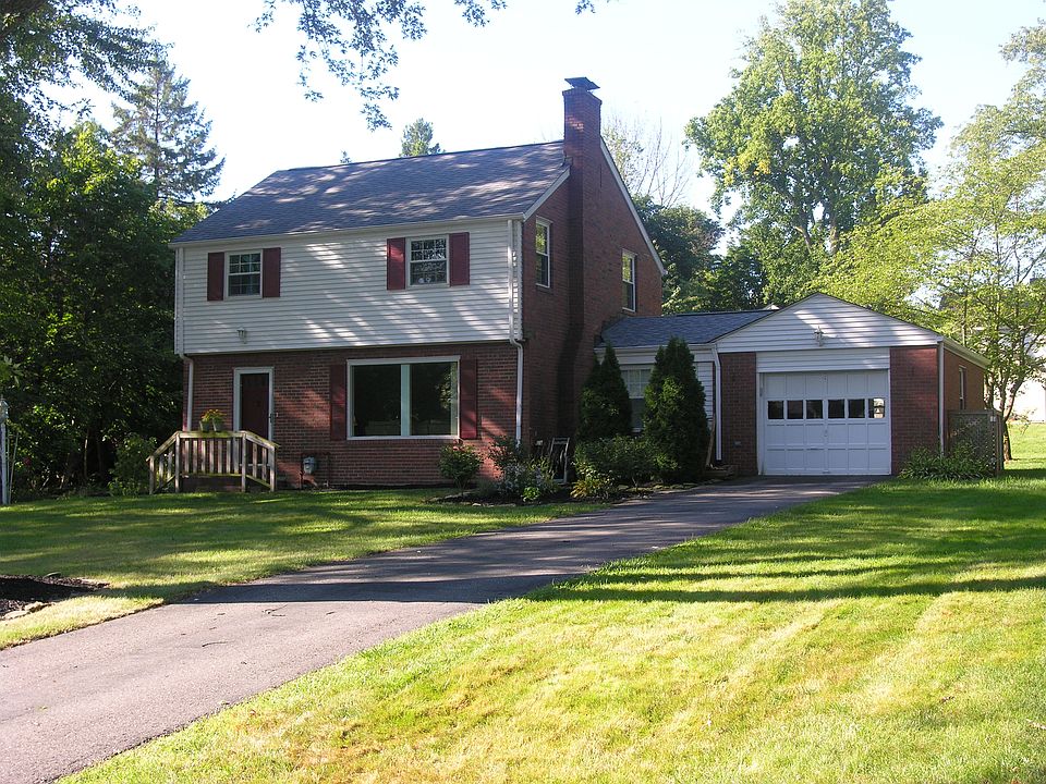 101 Summit St
