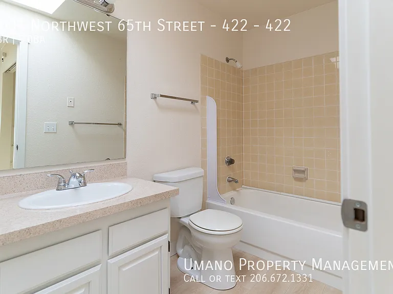 2001 NW 65th St #422 — Photo 13