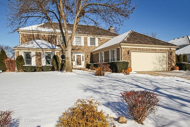 1st image of 2314 Iroquois Dr