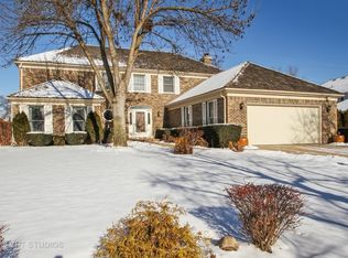 2314 Iroquois Dr, Glenview, IL