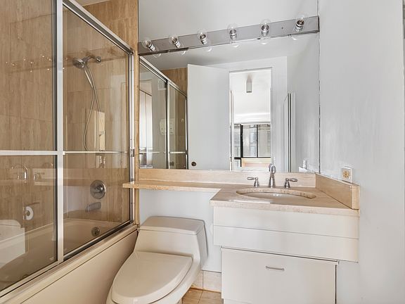 5th image of 255 E 49th St APT 6B