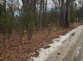 910 Jewel Rd, Barton City, MI 48705