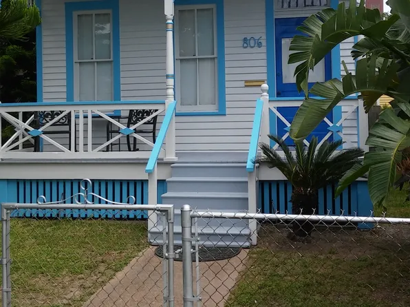 806 Church St, Galveston, TX 77550