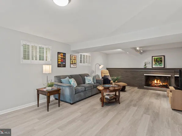 512 N Lombardy St, Arlington, VA 22203