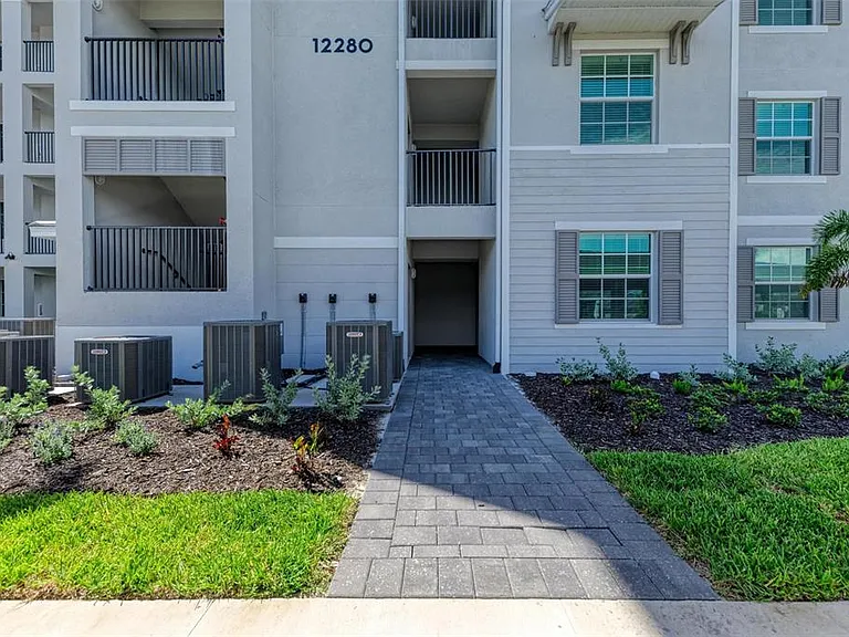12280 Wellen Golf St #101 — Photo 2