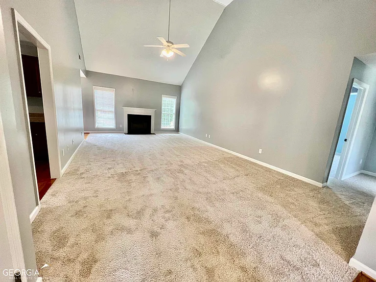 1010 Jacob Dr — Photo 11