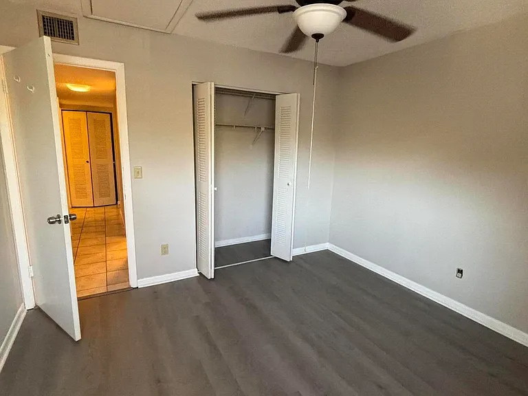 4 Tarragona Ct — Photo 19