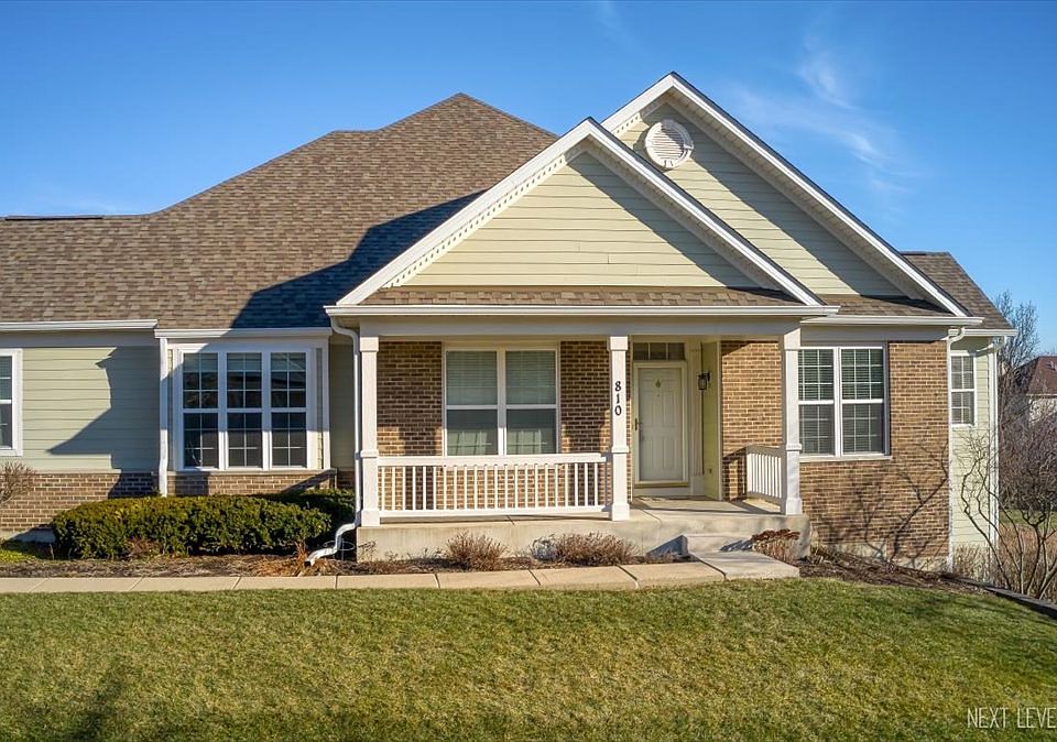 1st image of 810 Cambridge Dr