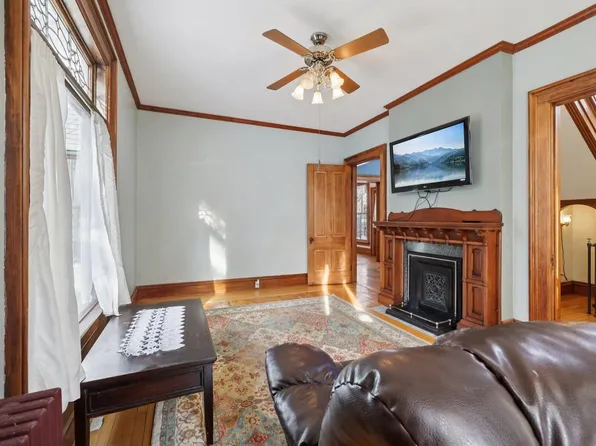 733 5th Street, Baraboo, WI 53913