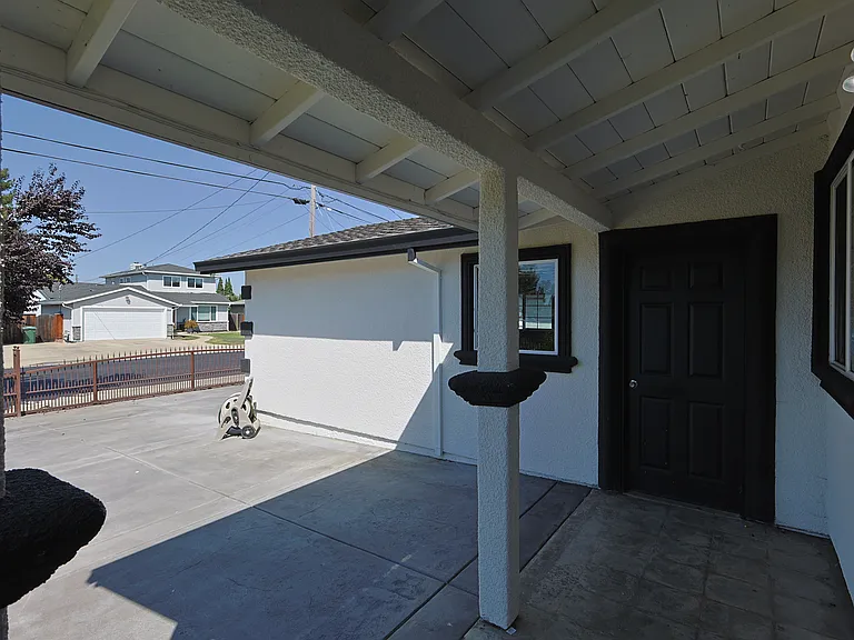 36057 Dalewood Dr — Photo 20