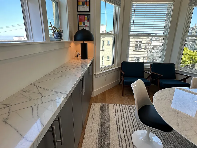 1004 Filbert St #1004 — Photo 8