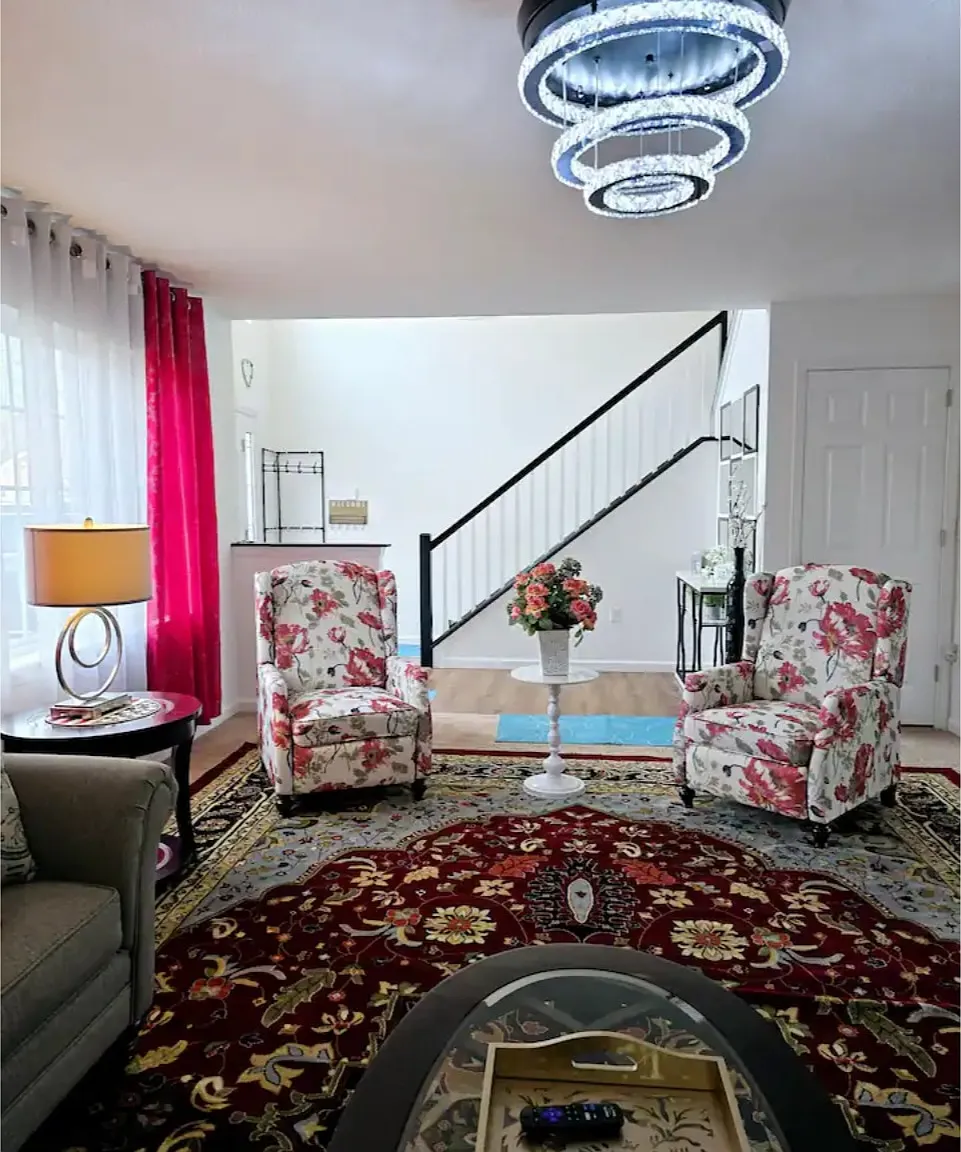 6365 Ventnor Dr — Photo 1