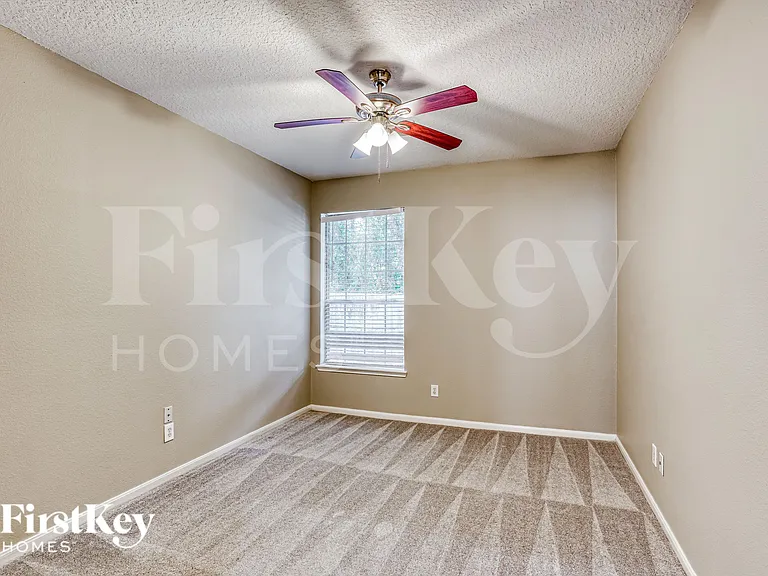 4022 N Dawn Cypress Ct — Photo 15