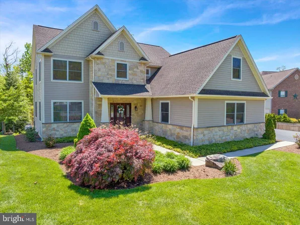 119 Woodview Dr, Orwigsburg, PA 17961