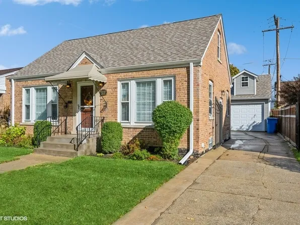 5737 N Oriole Ave, Chicago, IL 60631