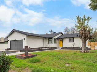 2717 W 6th St, Rialto, CA 92376