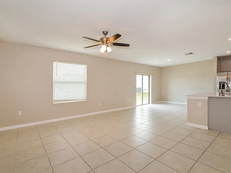 353 Citrus Pointe Dr — Photo 5