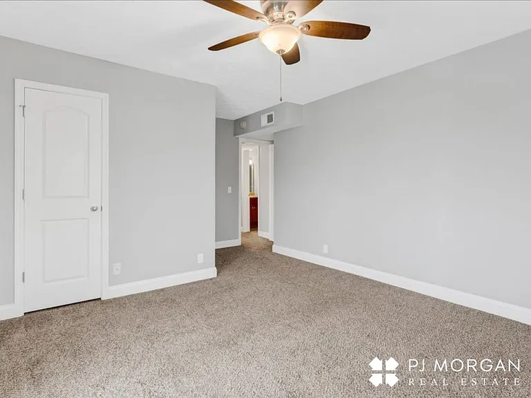 Mill Pointe — Photo 39