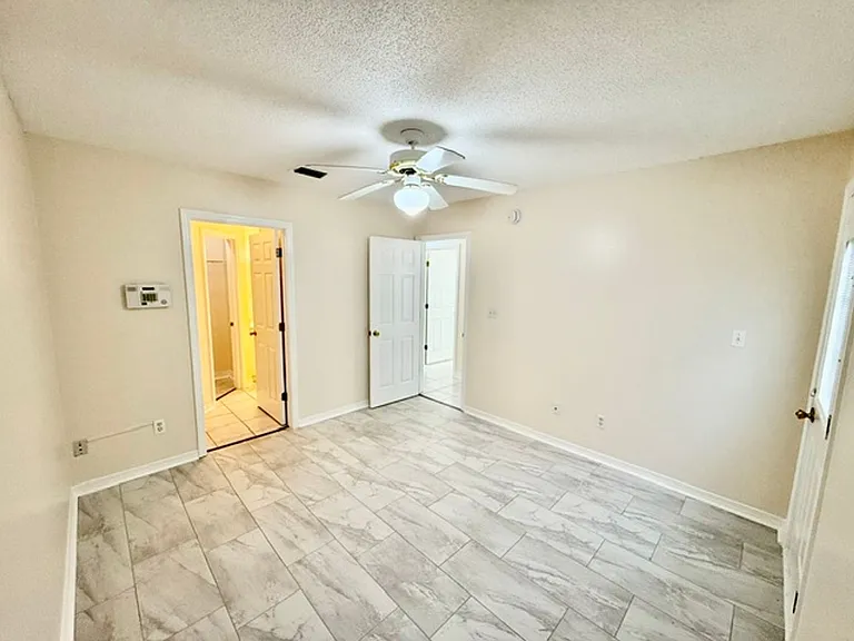 957 Tray Dr — Photo 17