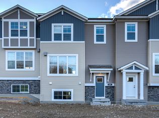 2191 Gateway Hill Rd, North St Paul, MN 55109