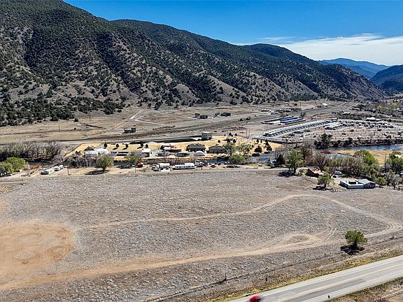 3rd image of 000 Cleora Road