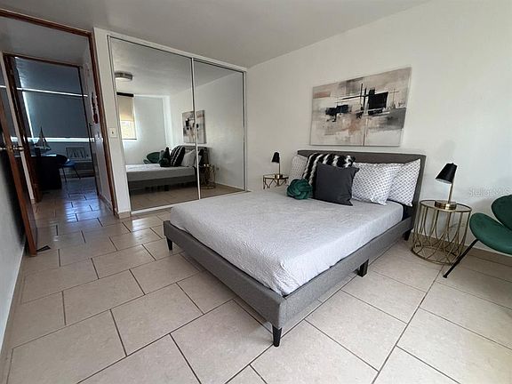 5th image of 208 Cond Vereda Del Mar #208