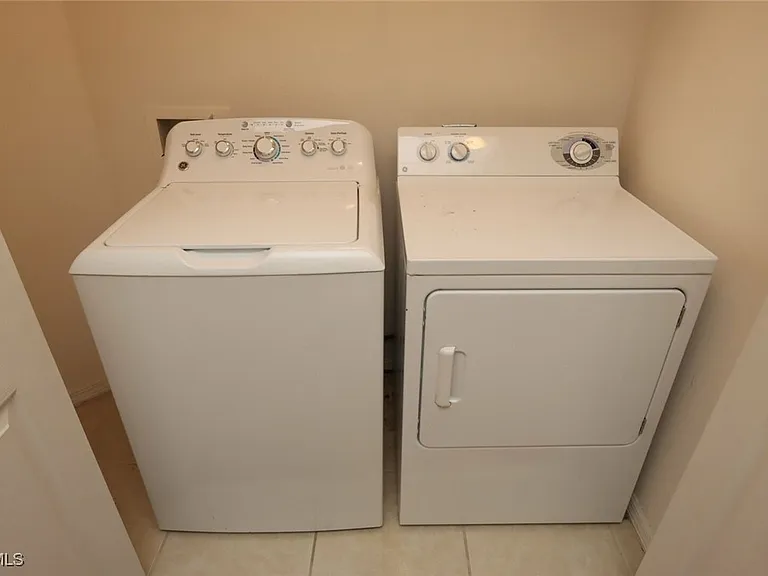 1172 Oxford Ln #27 — Photo 18