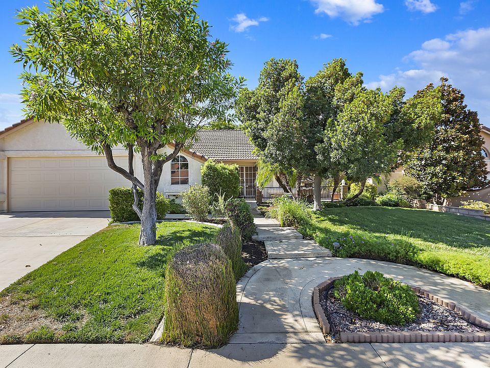 2nd image of 29781 Pebble Beach Dr