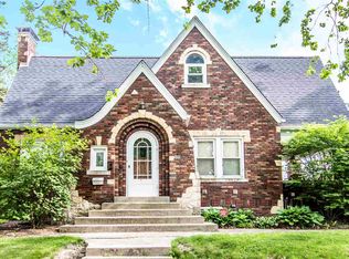 209 W Hanssler Pl, Peoria, IL 61604