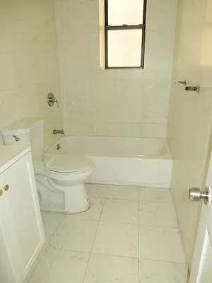 Rented by Bohemia Realty Group | media 36