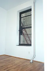 Rented by Tower Brokerage