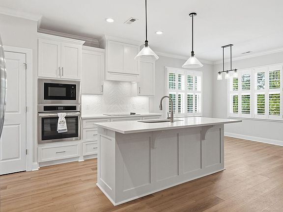 4th image of 145 Hobby Rd