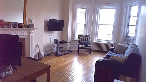 342 Commonwealth Ave #7 Photo 1