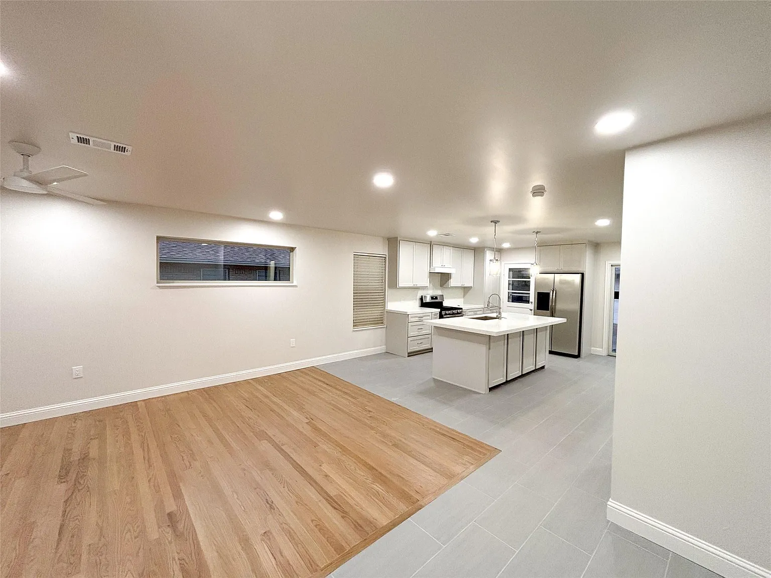 3 bed, 1422 sqft, $3,000 — Photo 3