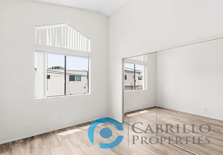 4158 Utah St #7 — Photo 6