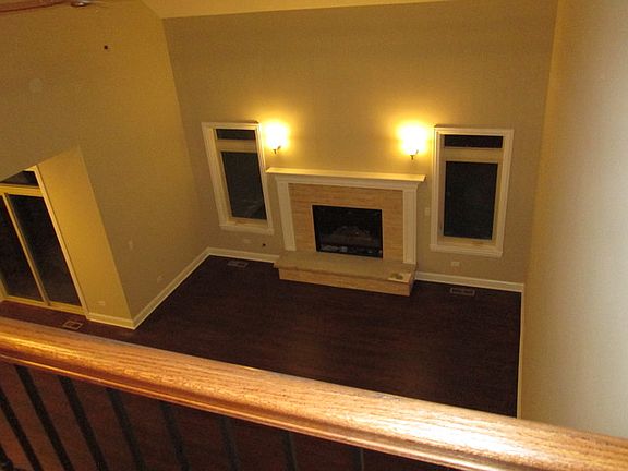 3rd image of 8954 Lynze Ln